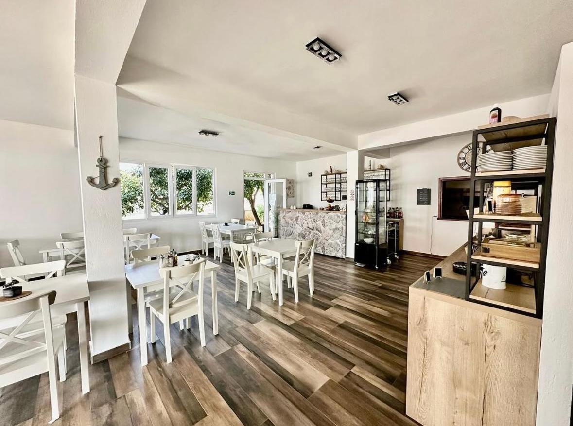 Pansion Braco Bed & Breakfast Zavala Exterior foto