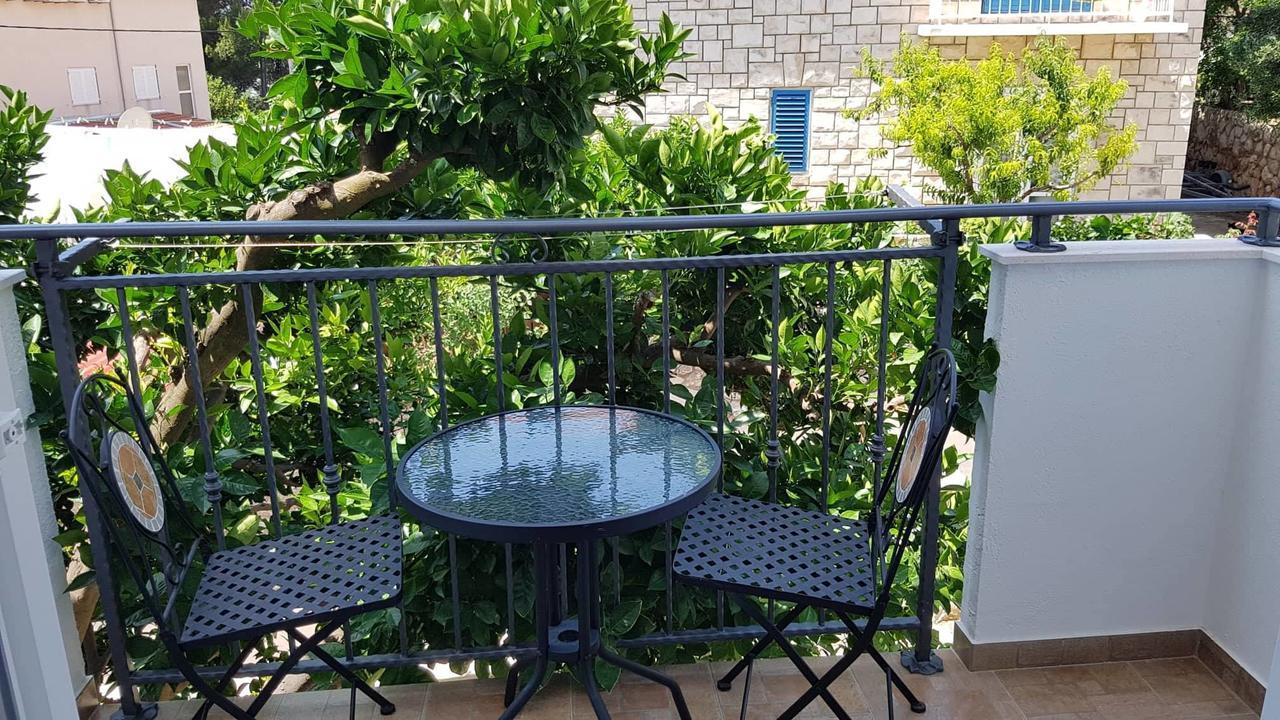 Pansion Braco Bed & Breakfast Zavala Exterior foto